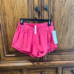 NWT Lululemon Athletica Vibrant Pink Women's Athletic Shorts